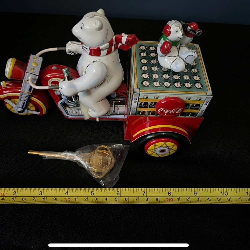 NEW: Coca-cola Franklin Mint Classic Tin Collectible- motortrike